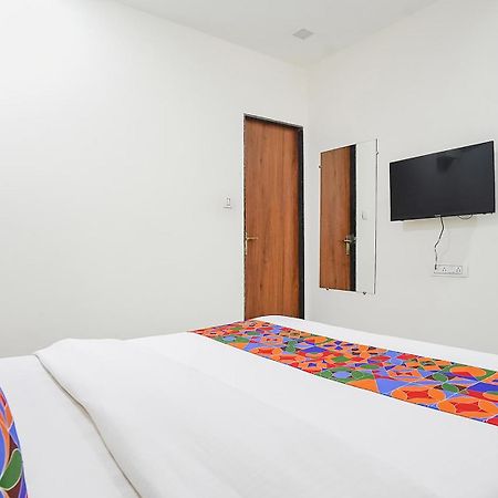 Fabhotel Vishala In Ахмедабад Экстерьер фото
