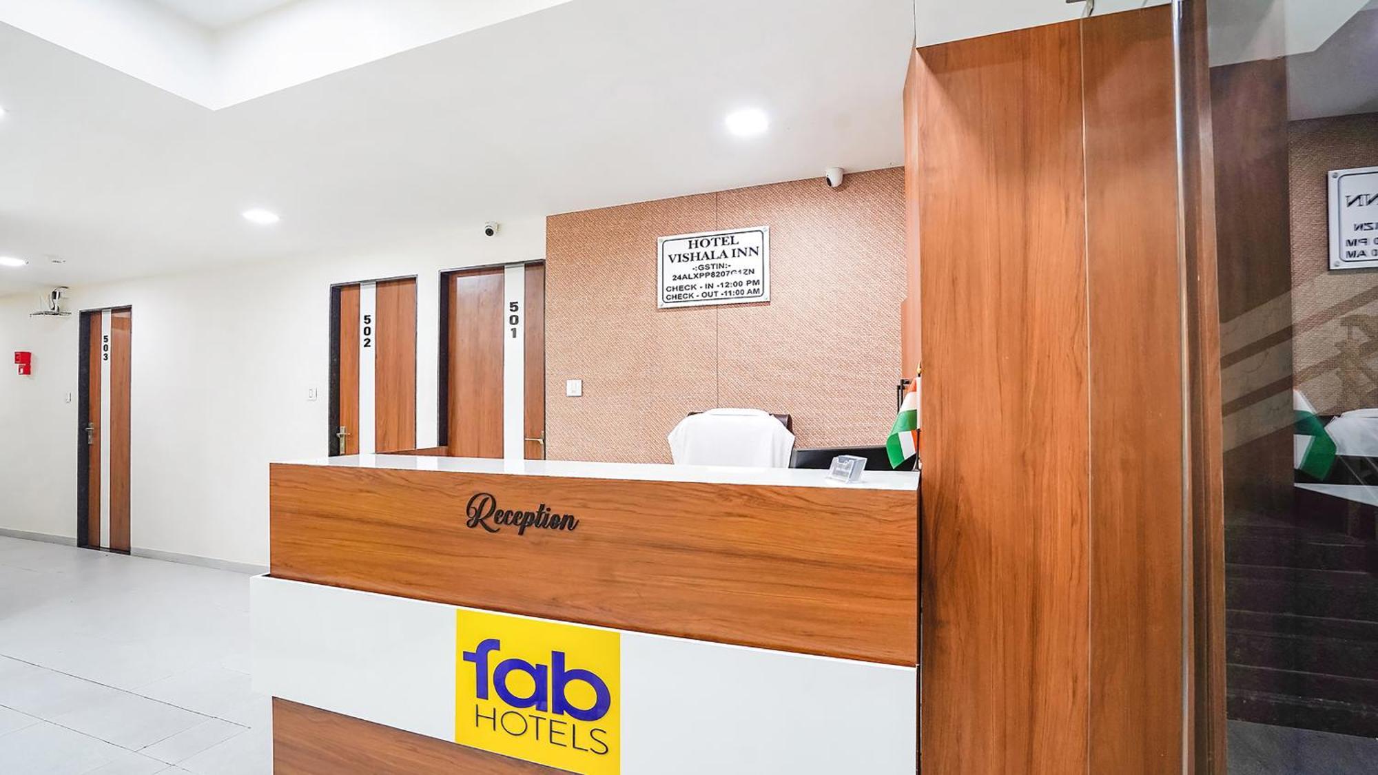 Fabhotel Vishala In Ахмедабад Экстерьер фото